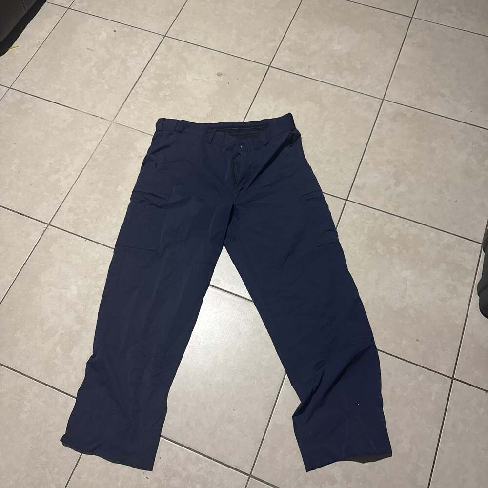 Blauer Men's Dark Navy B.DU Tactical Cargo Pants Size 38 REG